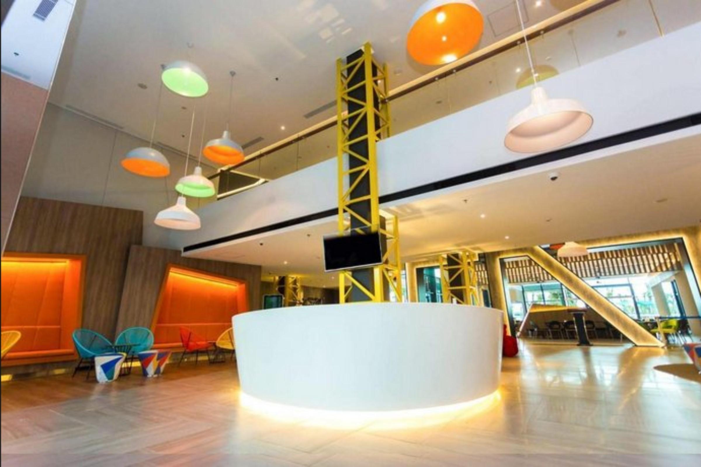 Ibis Styles Batam Nagoya Hotel Buitenkant foto