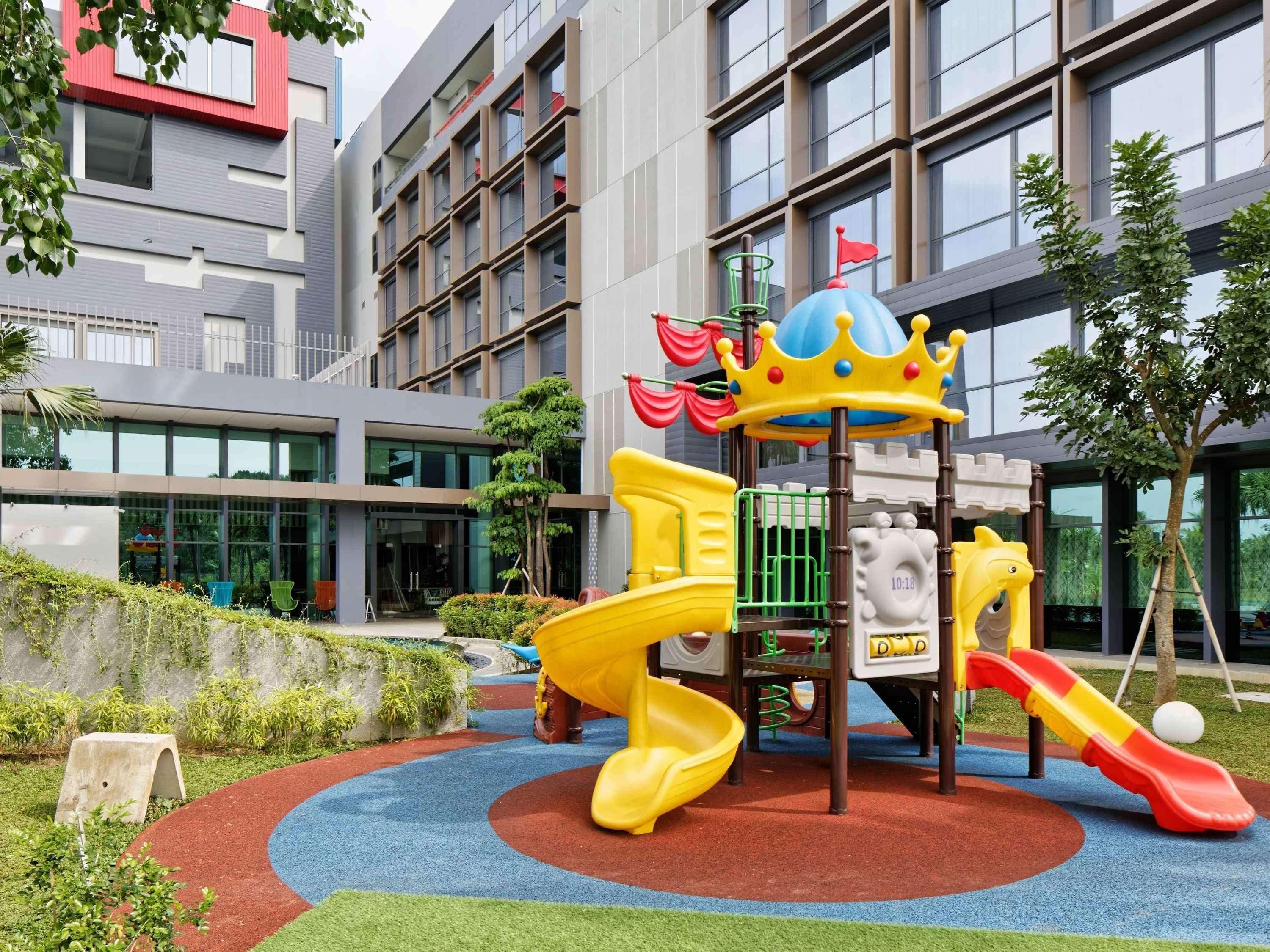 Ibis Styles Batam Nagoya Hotel Buitenkant foto